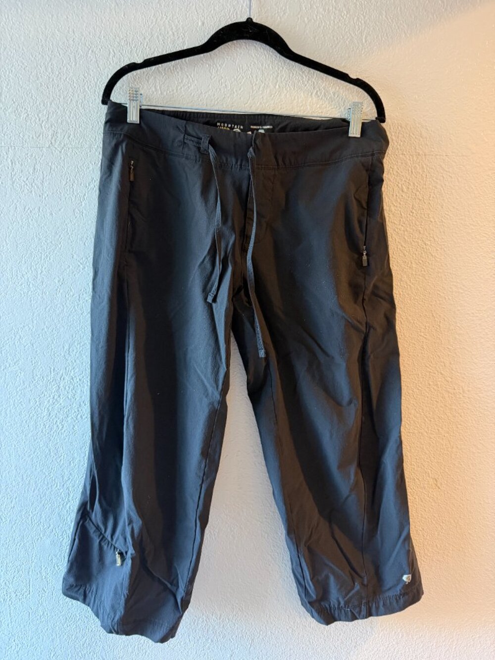 Mountain Hardwear Capri Tech Pants, Black Size 10